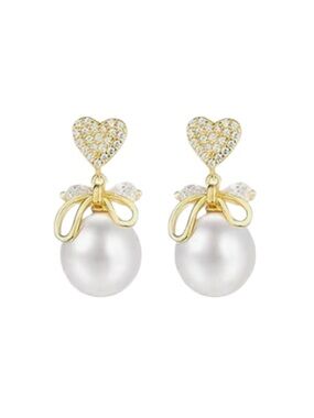 Gold Heart & Pearl Drop Earrings - Elegant Women's Jewelry